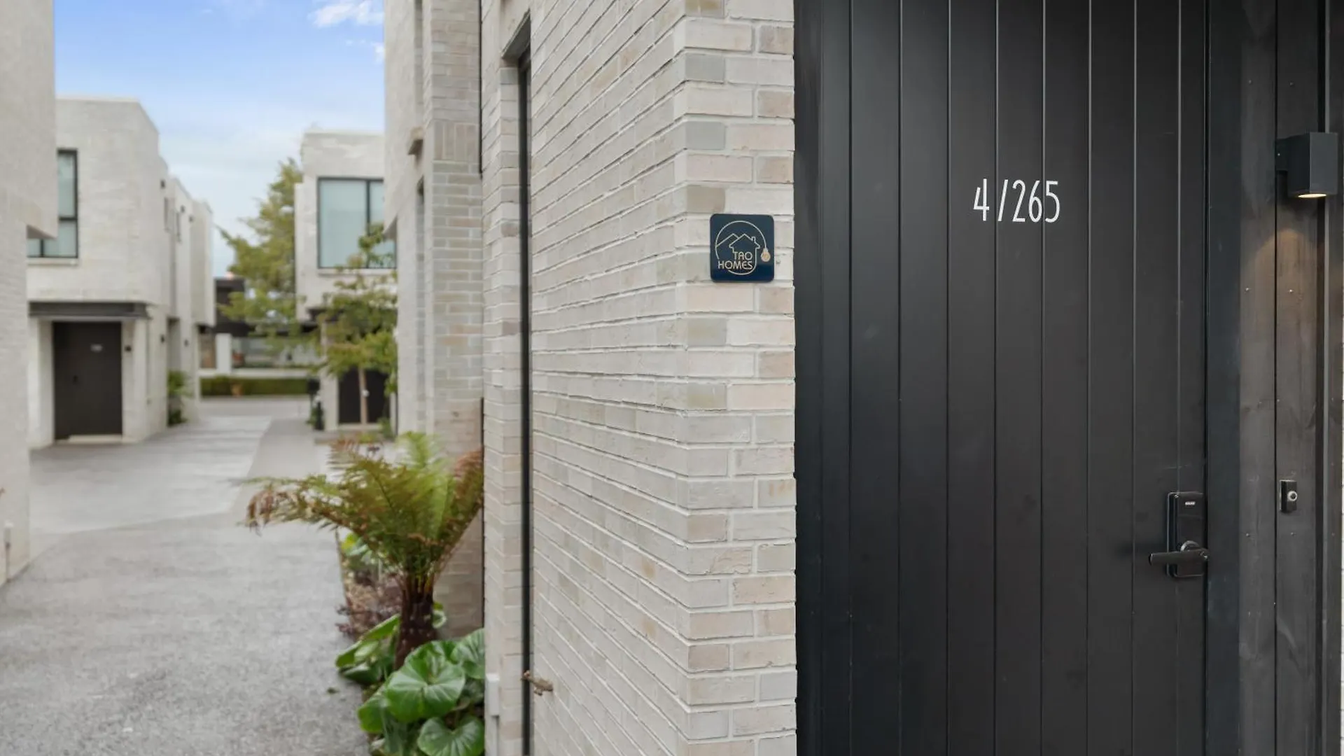 Elegant City Suite 2Bedrooms Christchurch Apartment